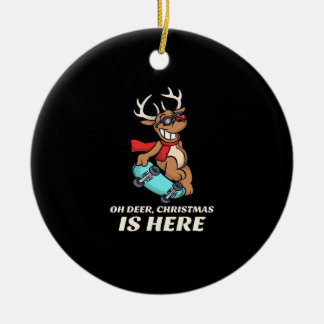 スケボーするシカのクリスマス グラフィック セラミックオーナメント