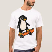 スケボーに乗ったクールなペンギン Tシャツ (正面)