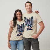 スケボーに乗ったフレンチ・ブルドッグ Tシャツ (ユニセックス)