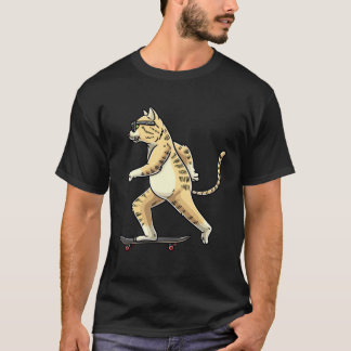 スケボーに乗った猫 スケートボード スケーター Tシャツ