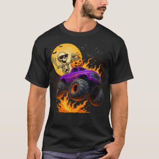 スケルトンがモンスタートラックに乗るハロウィンs tシャツ