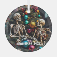 スケルトンとカラフルオーナメントクリスマス