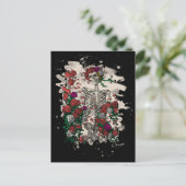 スケルトンとバラ – 漂白バージョン ポストカード (スタンド正面)