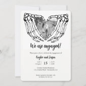 スケルトンの手のエンゲージメントパーティー写真招待状 招待状 (正面)