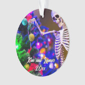 スケルトンぶら下がったのオーナメントカラフルクリスマス オーナメント (正面)