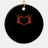 スケルトンハンドハートサイン衣装ハロウィーンデザイン セラミックオーナメント (正面)