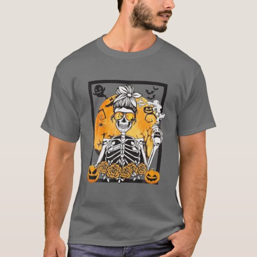スケルトン飲みコーヒーおもしろいスカルハロウィンコス Tシャツ (正面)