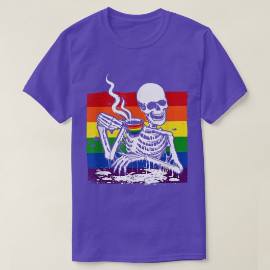 スケルトン飲みコーヒーLGBTQレトロゲイプライドFla Tシャツ (デザイン正面)