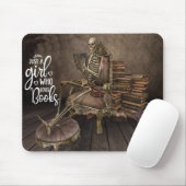 スケルトン・ガール・ブック・ラバー マウスパッド (マウス)