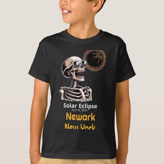 スケルトン+日食+ニューアーク+ニューヨーク+イラスト Tシャツ (正面)