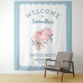 スケロップエッジ フローラル ピンク ブライズメイド  タペストリー (インサイチュ)