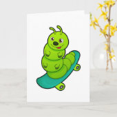 スケーターのイモムシとスケートボード カード (黄色い花)