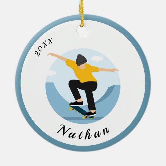 スケーターのスケートボードシルエットの名前&年の日付 セラミックオーナメント (裏面)
