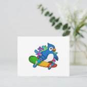 スケーターのパラオとスケートボード ポストカード (スタンド正面)