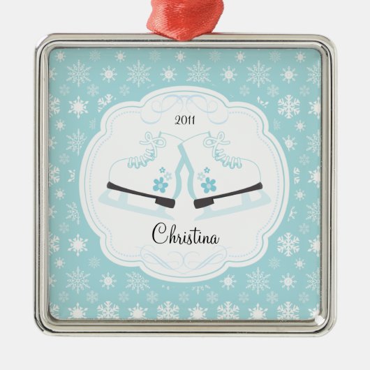 スケートで滑るは日付がついたクリスマスのオーナメントアイススケートします メタルオーナメント (正面)