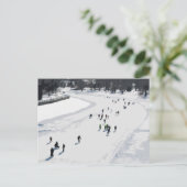 スケートで滑るオンRideau Canal – ポストカード (スタンド正面)