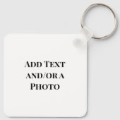 スケートで滑るキューブ キーホルダー (裏面)