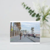 スケートで滑るトゥヴェニスビーチ ポストカード (スタンド正面)