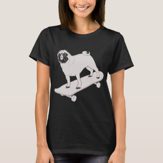 スケートで滑るプリン Tシャツ