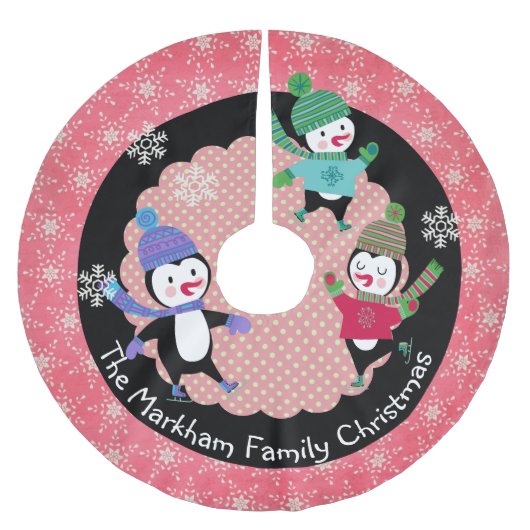 スケートで滑るペンギンパーソナライズされたズホリデーツリースカート ブラッシュドポリエステルツリースカート (正面)