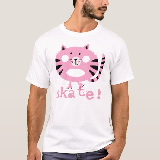 スケートで滑る猫のTシャツ Tシャツ (正面)