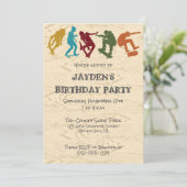 スケートパークスケートボーディング10代のをテーマにしたボーイズ誕生日 招待状 (スタンド正面)