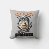 スケートボーおもしろいディングラクーンヴィンテージハロウィーン クッション (正面)