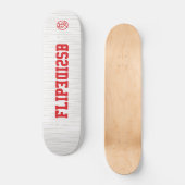 スケートボーダーの裏返実在し側 スケートボード (正面)