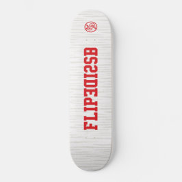 スケートボーダーの裏返実在し側 スケートボード