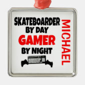 スケートボーダー遊はビデオゲームを愛 メタルオーナメント (正面)
