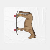 スケートボードでスケーターとして馬 フリースブランケット (正面(横))