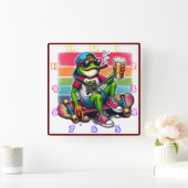 スケートボードでパーティーを飲む準備ができているカエル スクエア壁時計 (ホーム)