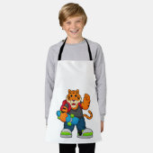 スケートボードとスケーターとしてのタイガー エプロン (着用した状態)