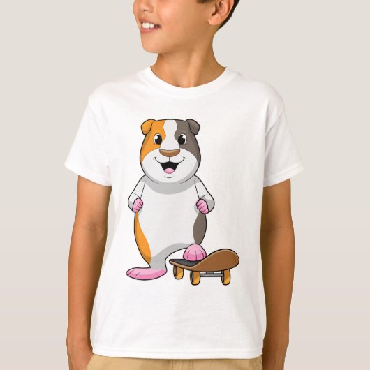 スケートボードとスケーターとしてのモルモット Tシャツ (正面)