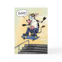 スケートボードに乗った牛が「ムーブ！」と怒鳴っている