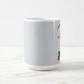 スケートボードをするURMソフトウェアエンジニア兼コーダー コーヒーマグカップ (中央)