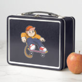 スケートボードを使ったスケーターとしてのサル メタルランチボックス (インサイチュ)