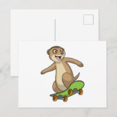 スケートボードを持つスカーターとしてのミーアキャット ポストカード (正面/裏面)