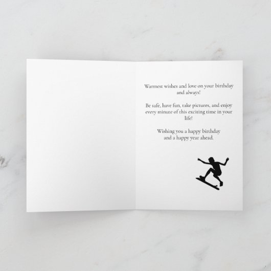 スケートボードアクスルストールハッピーバースデーボーイカード カード (内部)