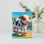スケートボードカラフルシュレアルとおもしろい牛 ポストカード (スタンド正面)