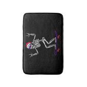 スケートボードクリスマス上のクリスマススケルトンおもしろい バスマット (正面縦)