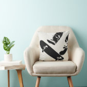 スケートボードジャンプ – 白黒装飾用クッション クッション (椅子)