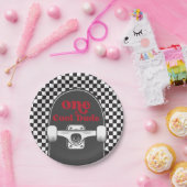 スケートボードワンクールドゥード誕生日紙プレート ペーパープレート (パーティー)