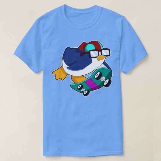 スケートボード付きスケーターとしてのペンギン1 Tシャツ (デザイン正面)