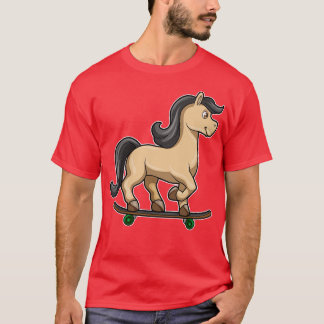スケートボード付きスケーターとしての馬1 Tシャツ