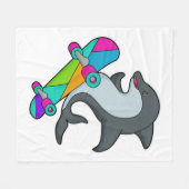 スケートボード付きスケーターとしてドルピン フリースブランケット (正面(横))