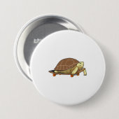 スケートボード付きスケーターとして亀 缶バッジ (正面&裏面)