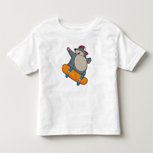 スケートボード付きモグラ トドラーTシャツ (正面)