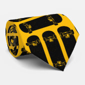 スケートボード行パターン(オレンジ色) ネクタイ (ロール)