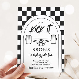 スケートボ来ードキックイットアーバンスポーツ誕生日パーティー 招待状